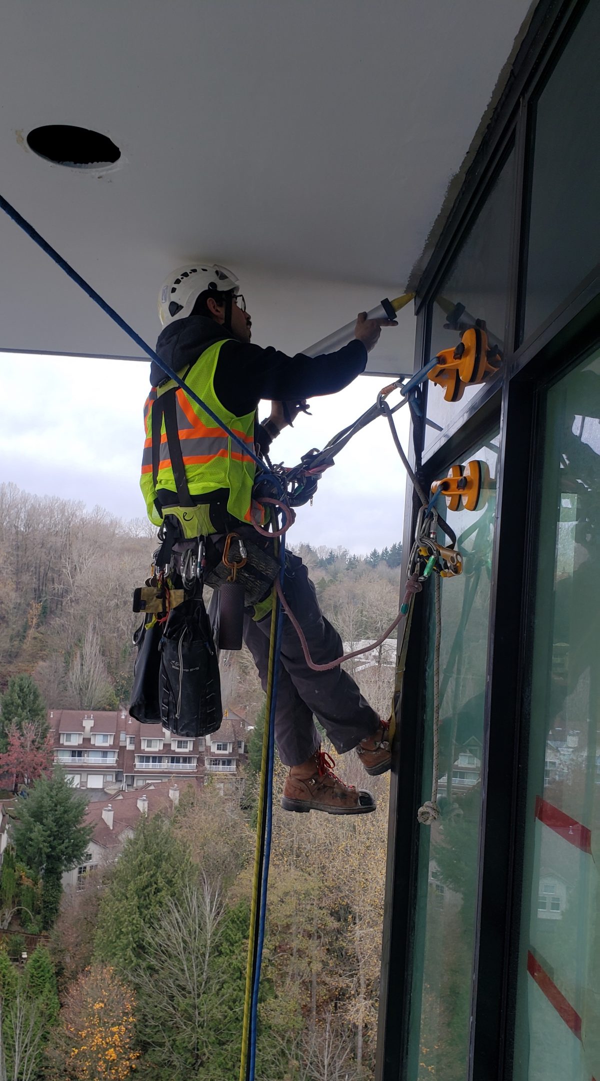 Services - Vision Rope Access - Rope Access Specialist